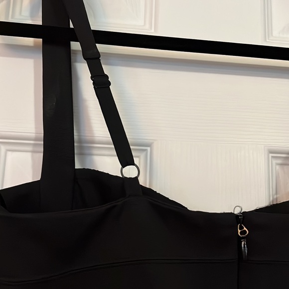 BCBG Kaya Cocktail Dress - Picture 5 of 11